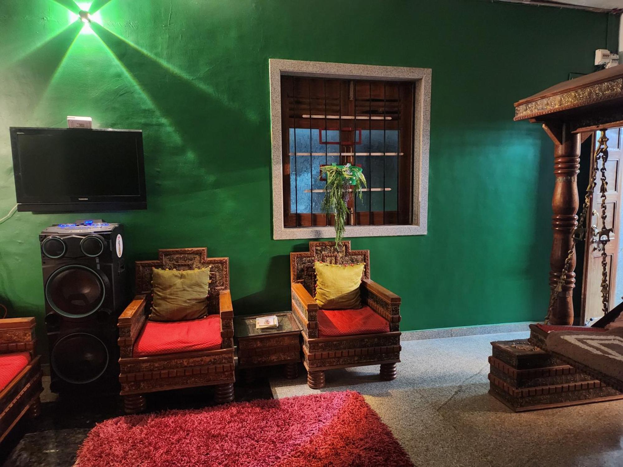 Junglee Nest Holiday Home & Huts Mahābaleshwar Eksteriør bilde