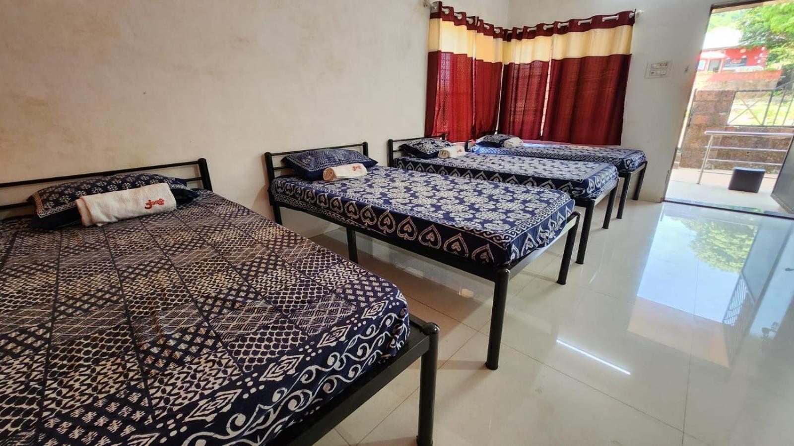 Junglee Nest Holiday Home & Huts Mahābaleshwar Eksteriør bilde